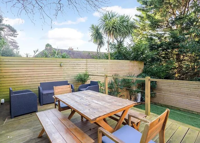 Family Home Close To Bournemouth Town Centre